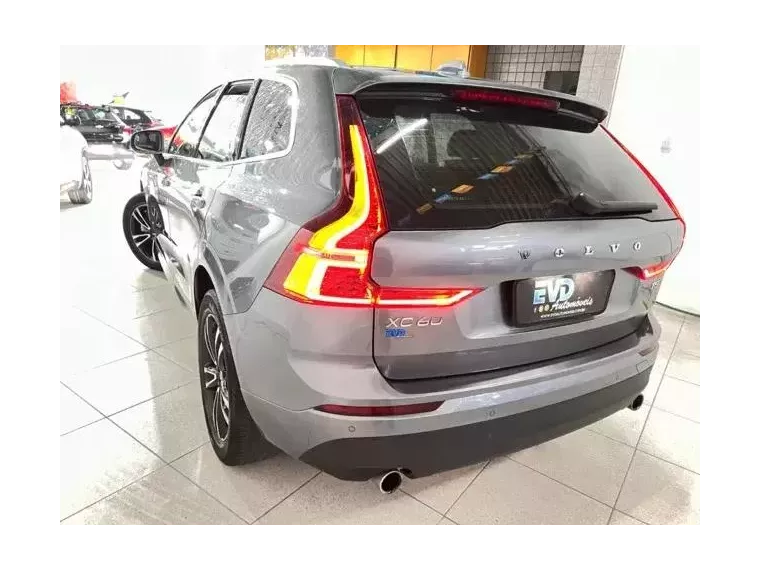 Volvo XC60 Cinza 2