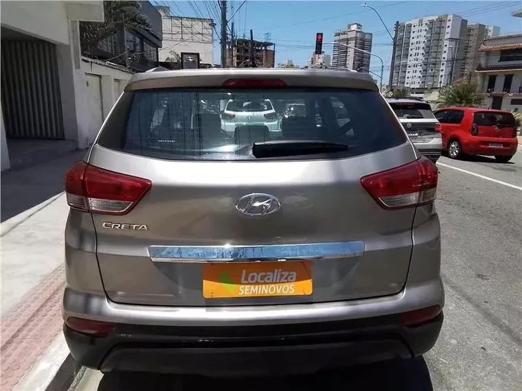 Hyundai Creta Prata 15