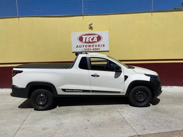 Fiat Strada Branco 1