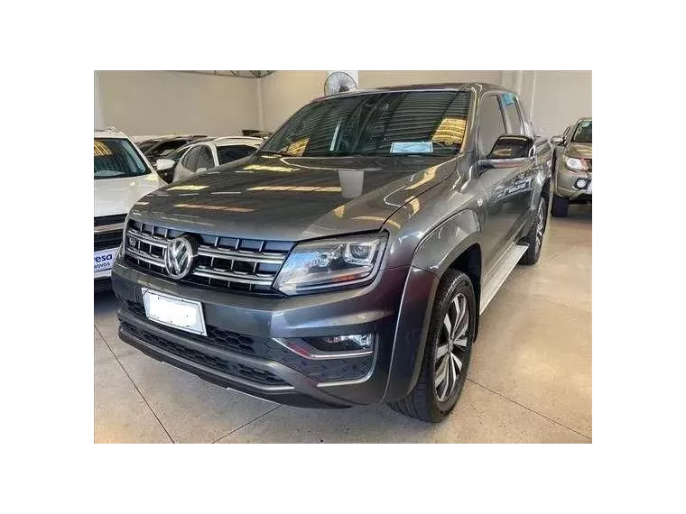 Volkswagen Amarok Cinza 10