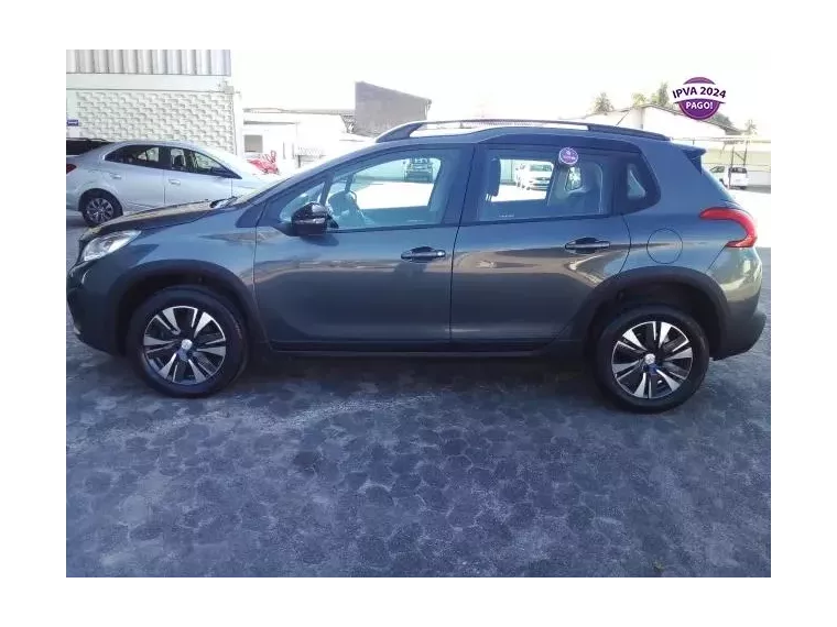 Peugeot 2008 Cinza 4