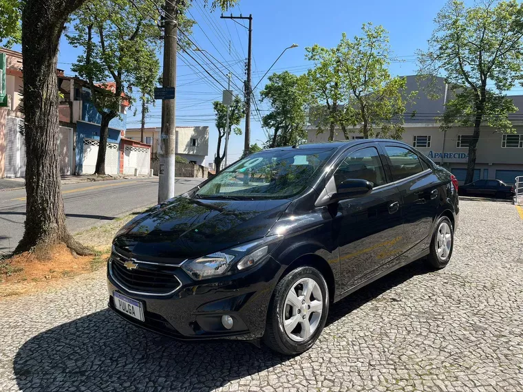 Chevrolet Prisma Preto 9