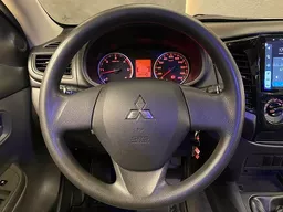 Mitsubishi L200 Triton