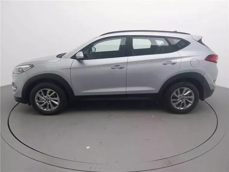 Hyundai Tucson Prata 12