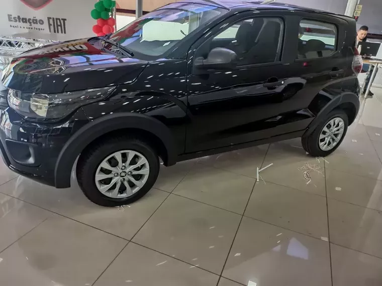 Fiat Mobi Preto 8