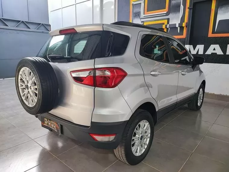 Ford Ecosport Prata 4