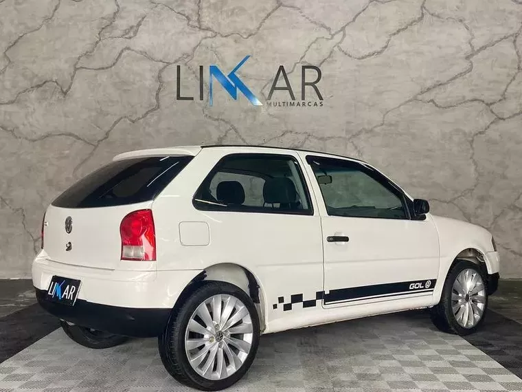 Volkswagen Gol Branco 10