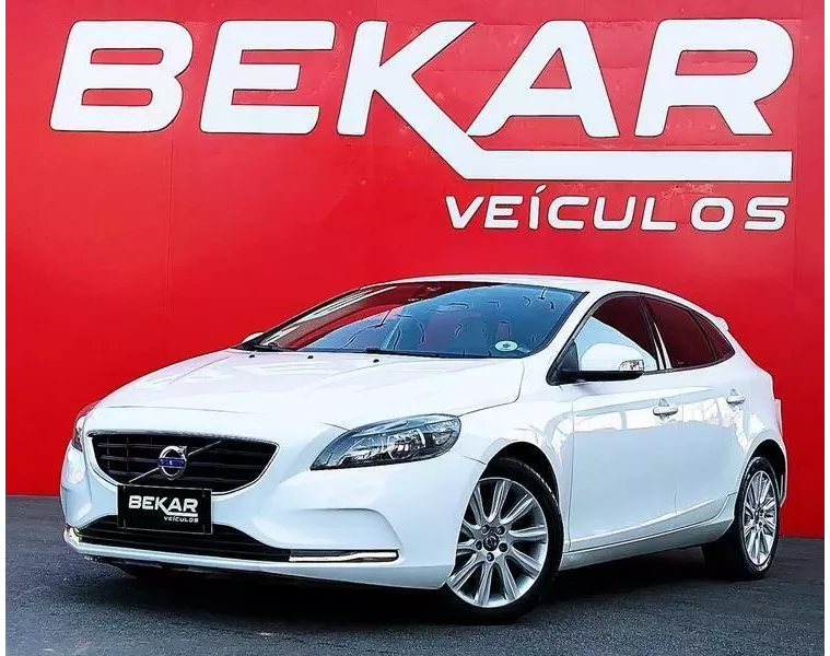 Volvo V40 Branco 13