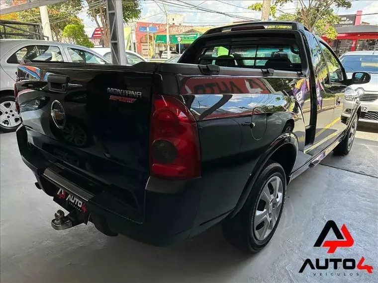 Chevrolet Montana Preto 3