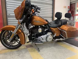Street Glide