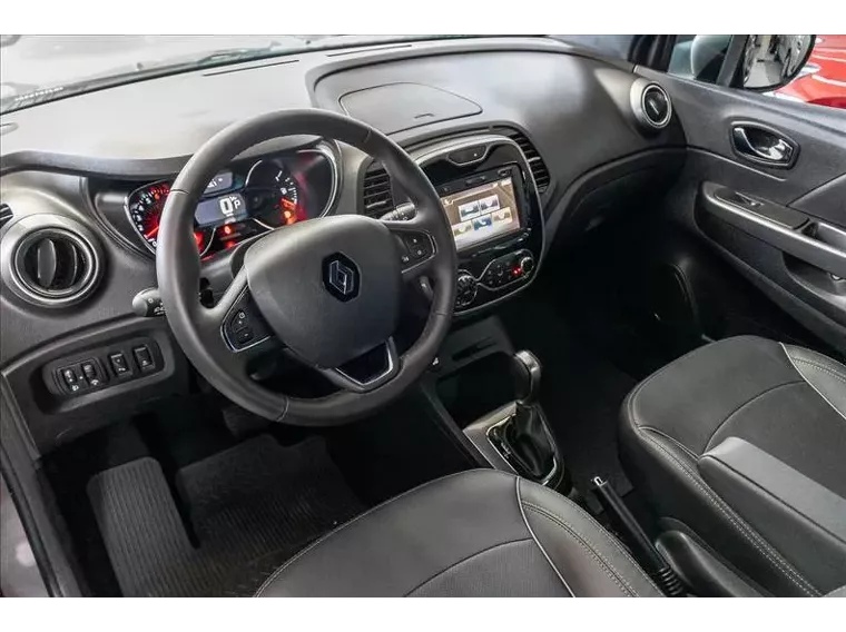 Renault Captur Cinza 7