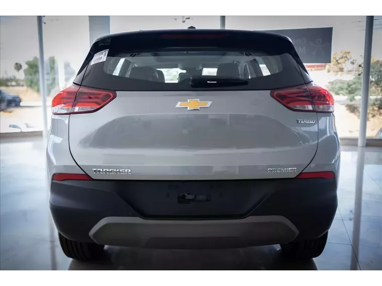 Chevrolet Tracker Prata 15