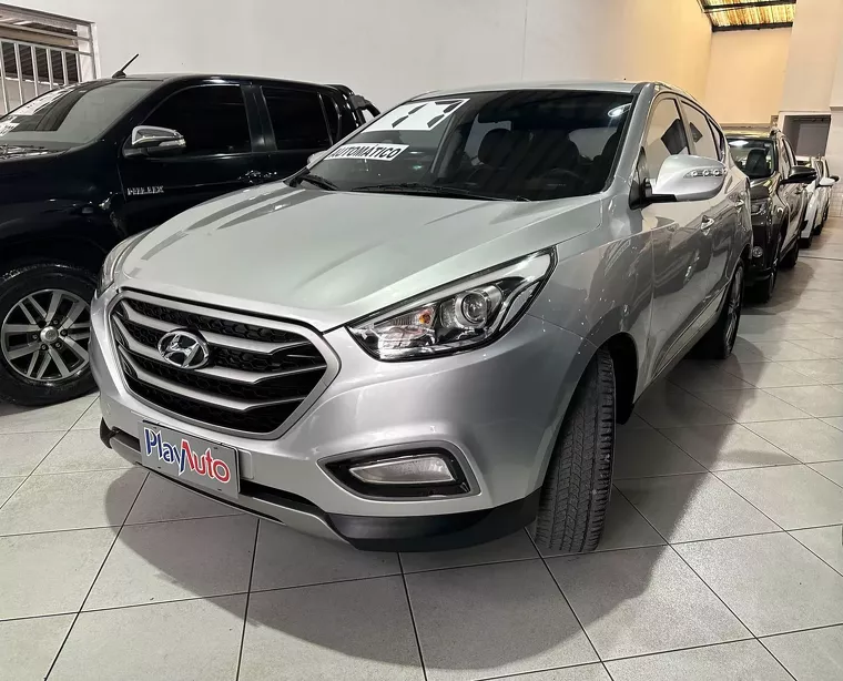 Hyundai IX35 Prata 11