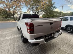 Mitsubishi L200 Triton