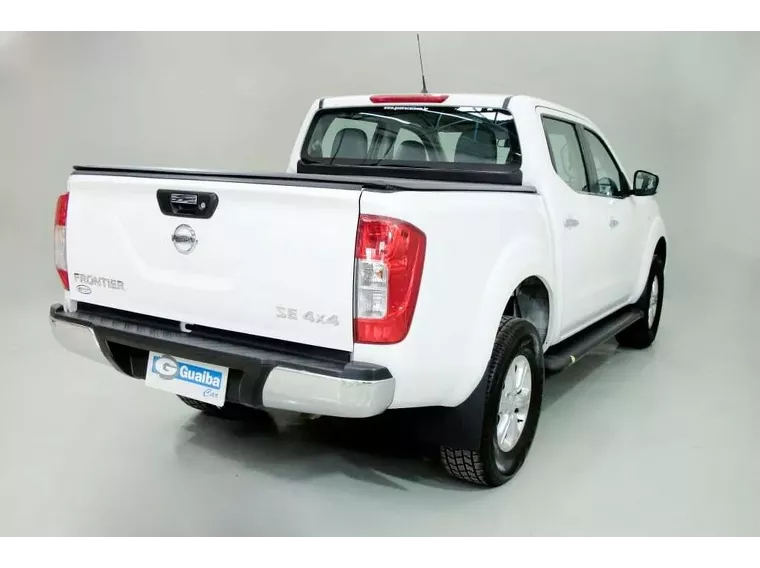 Nissan Frontier Branco 4