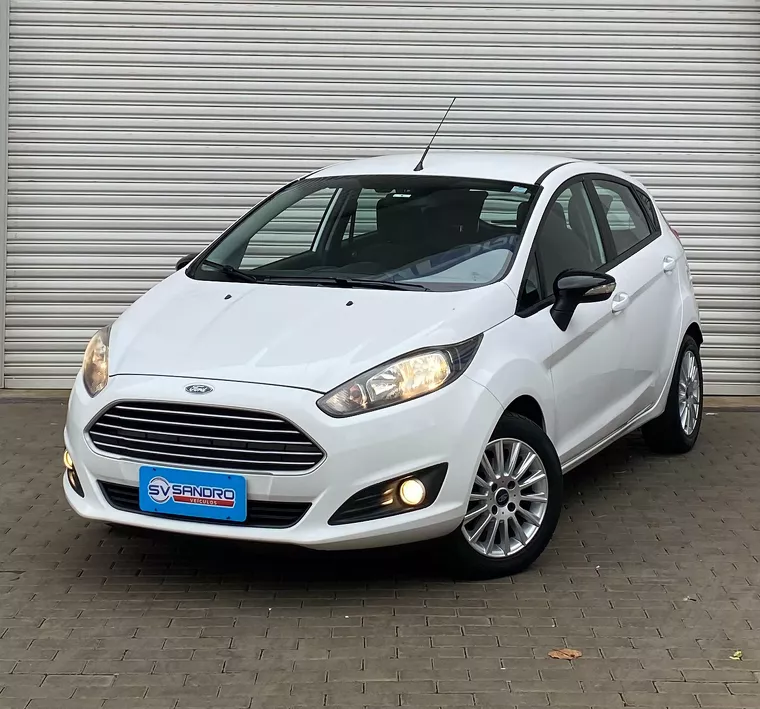 Ford Fiesta Branco 5