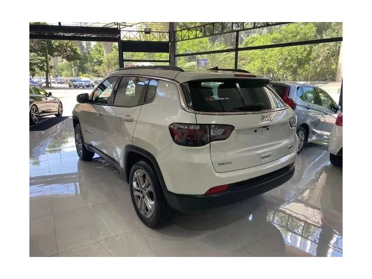 Jeep Compass Branco 8