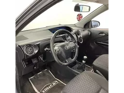 Toyota Etios Cross