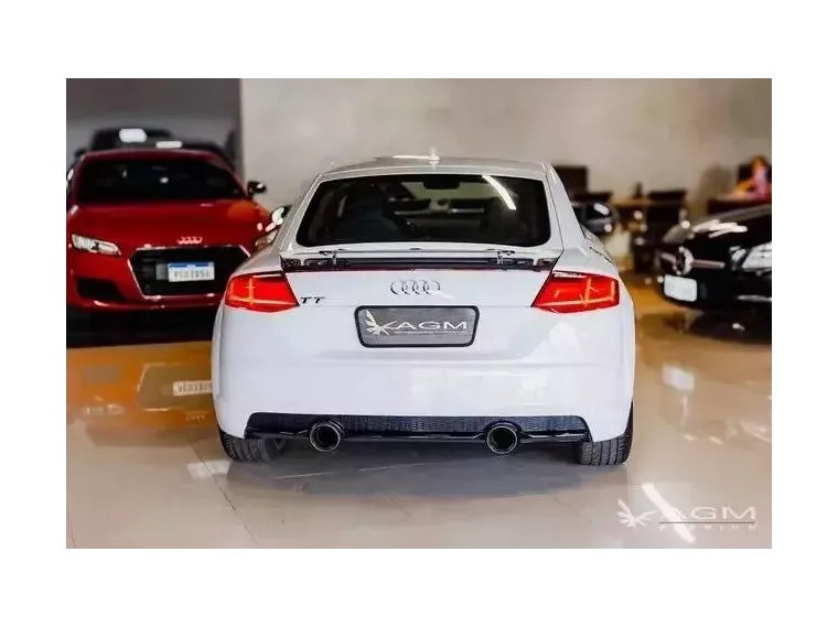 Audi TT Branco 6