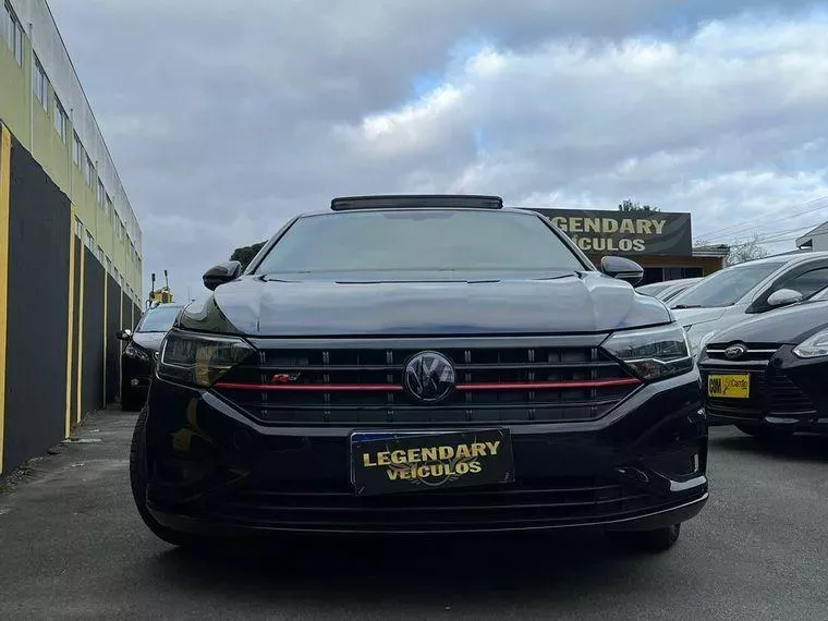 Volkswagen Jetta Preto 2