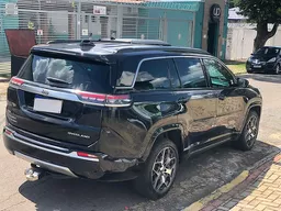Jeep Commander
