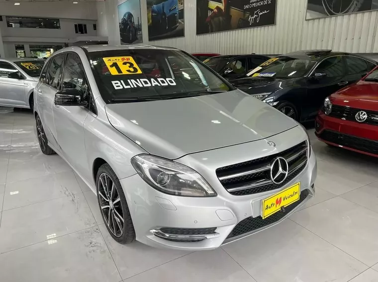 Mercedes-benz B 200 Prata 11