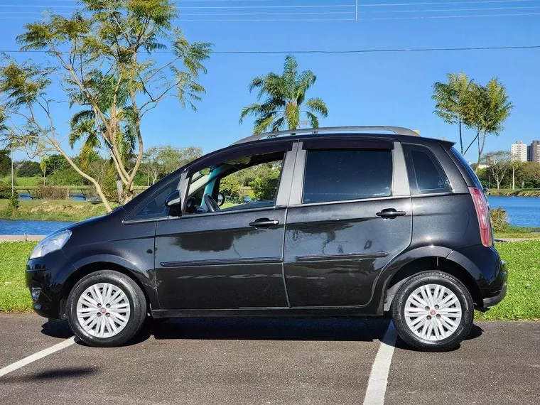 Fiat Idea Preto 1