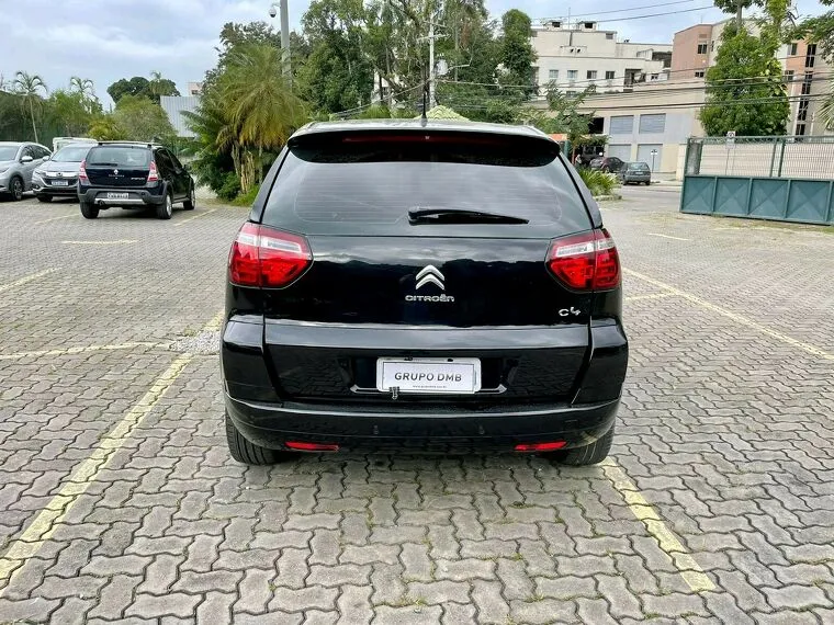 Citroën C4 Preto 6