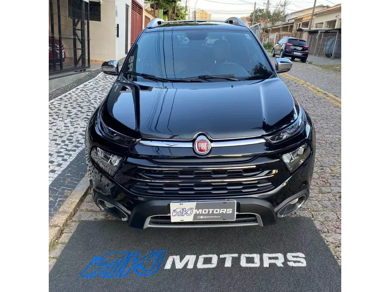 Fiat Toro Preto 2