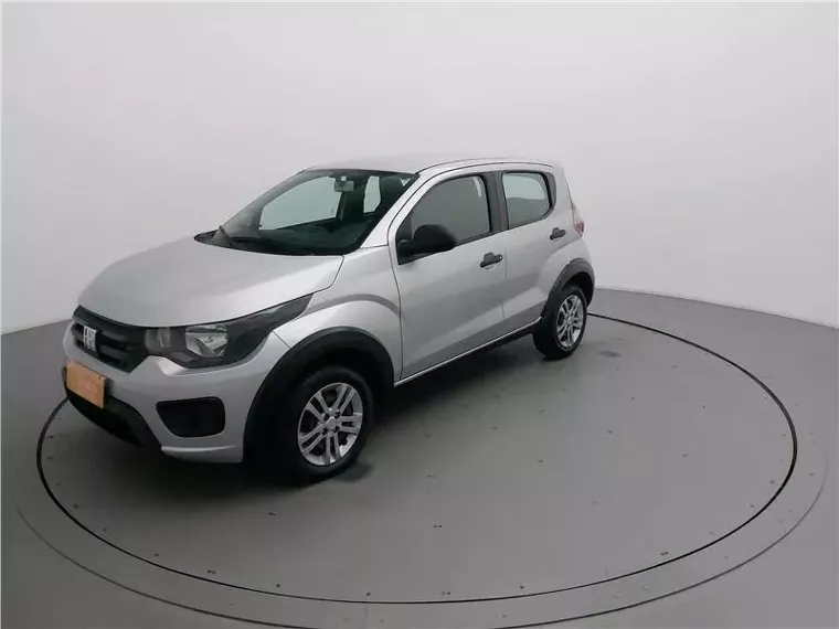 Fiat Mobi Prata 12