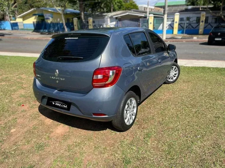 Renault Sandero Cinza 6