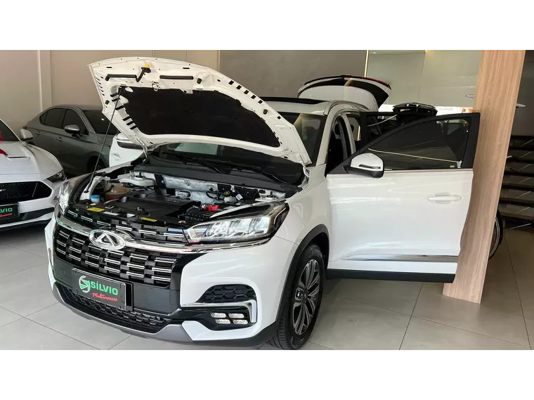 Chery Tiggo 8 Branco 14