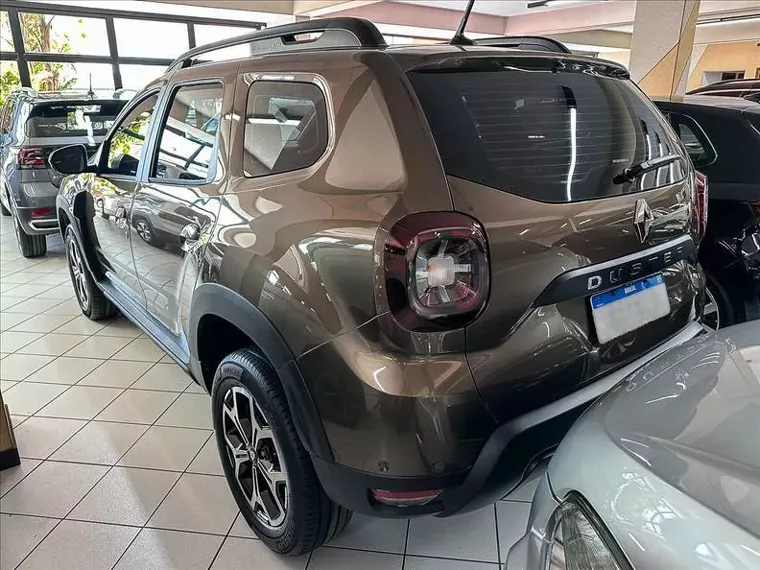 Renault Duster Marrom 6