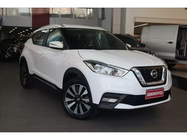 Nissan Kicks Branco 1