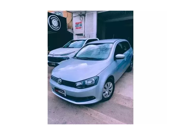 Volkswagen Gol Prata 5