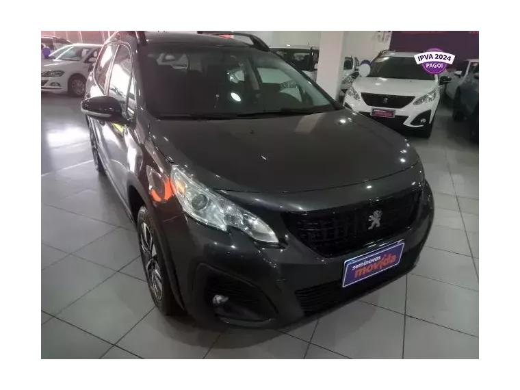 Peugeot 2008 Cinza 4