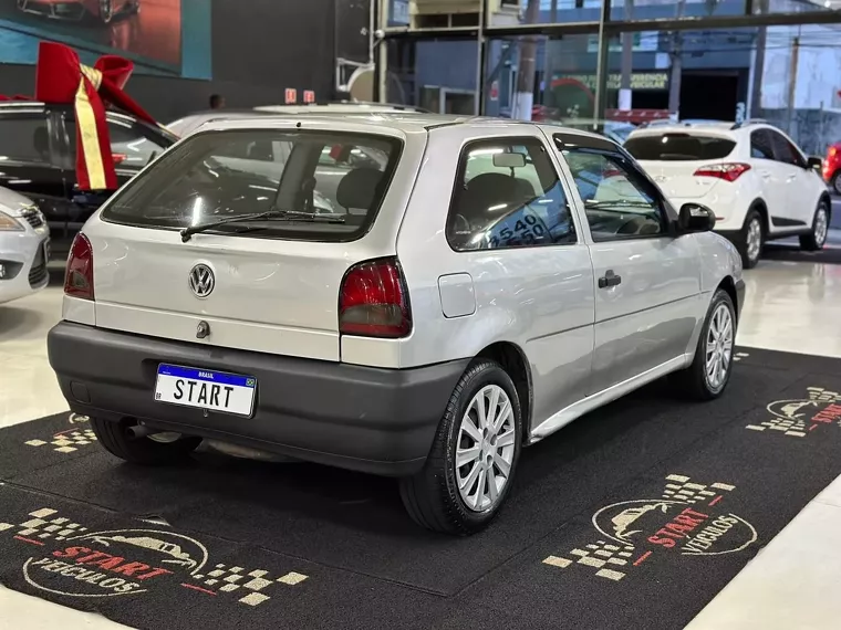 Volkswagen Gol Prata 4