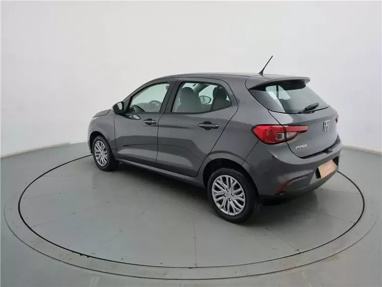 Fiat Argo Prata 14