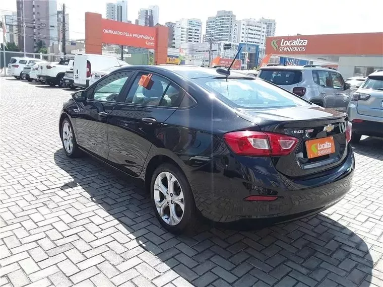 Chevrolet Cruze Preto 4