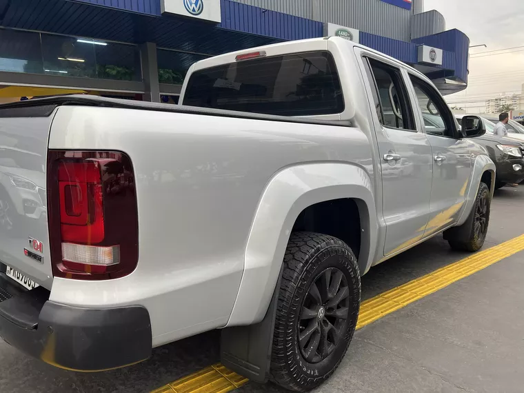 Volkswagen Amarok Prata 26