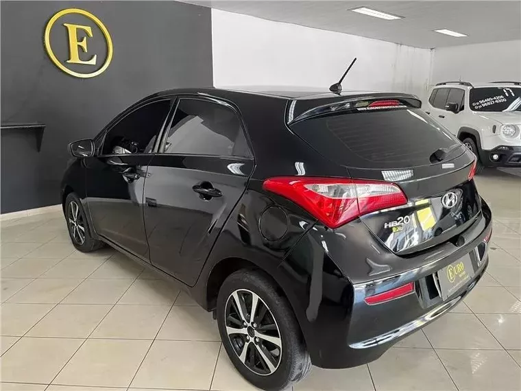 Hyundai HB20 Preto 7