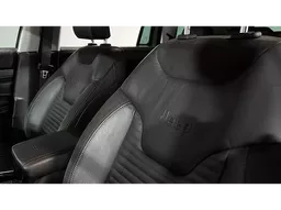Jeep Commander