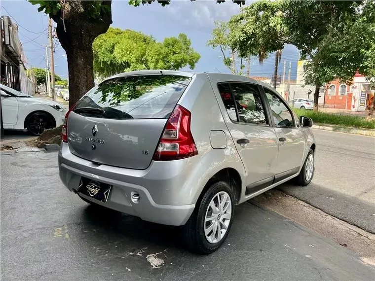 Renault Sandero Prata 7