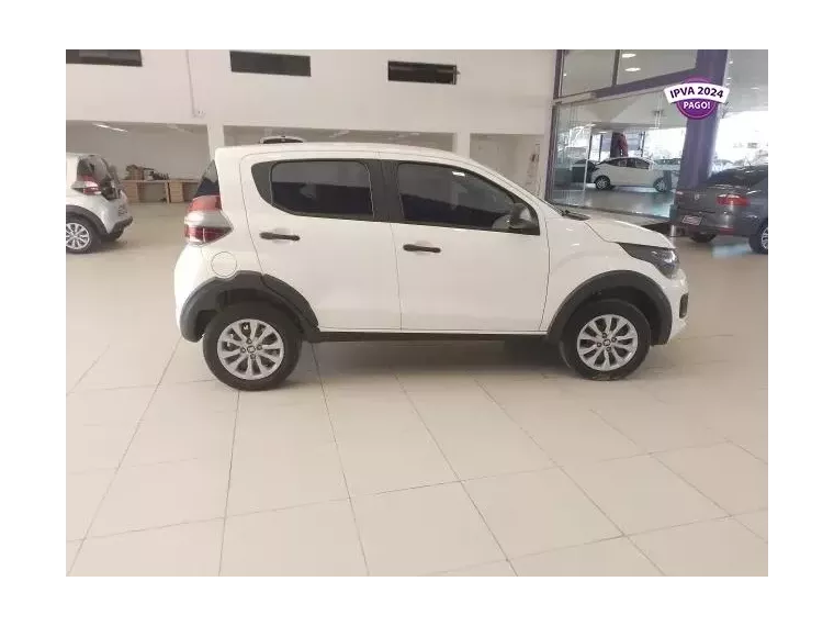 Fiat Mobi Branco 5