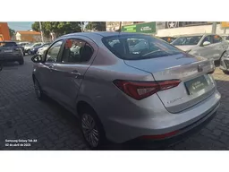 Fiat Cronos