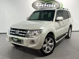 Mitsubishi Pajero Full