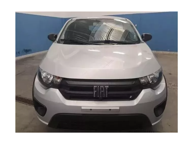 Fiat Mobi Prata 4