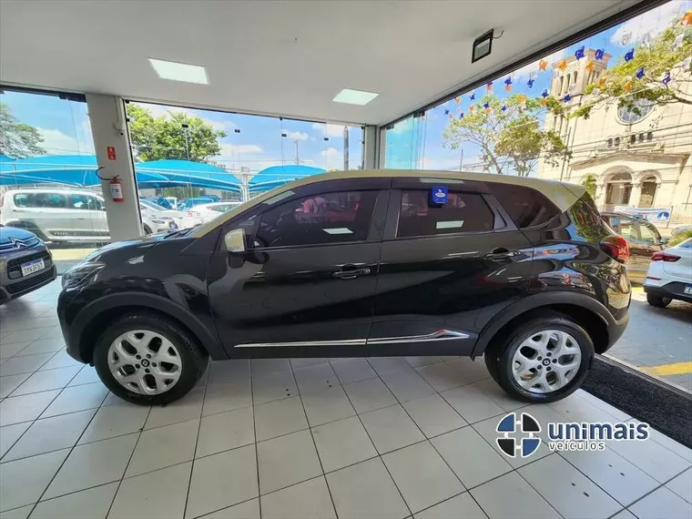 Renault Captur Preto 3