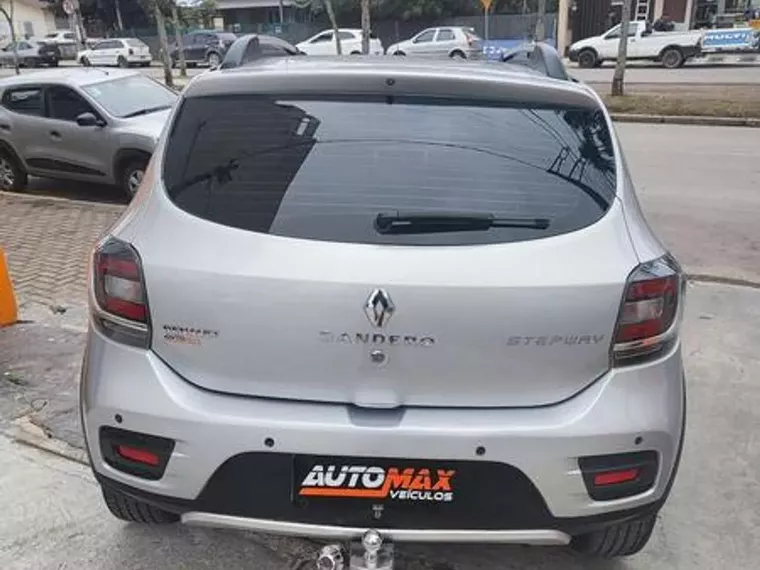 Renault Sandero Prata 8