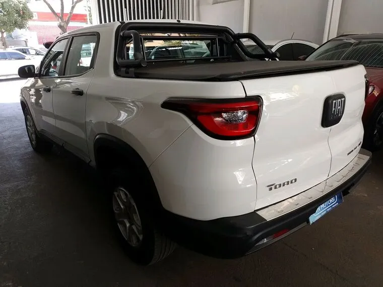 Fiat Toro Branco 14